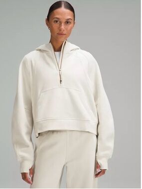 Lululemon Lunar New Year Scuba
Oversized Half-Zip Hoodie, Colour Bone, Size XS/S